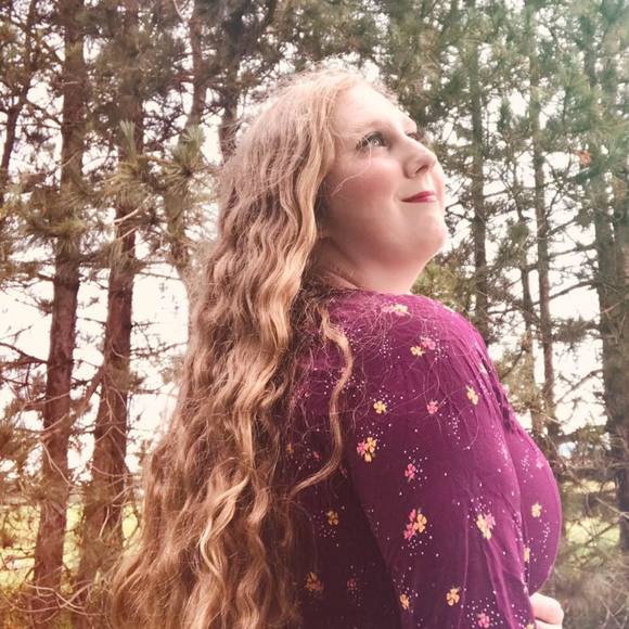 Meet your Posher, Jess - Picture 1 of 1